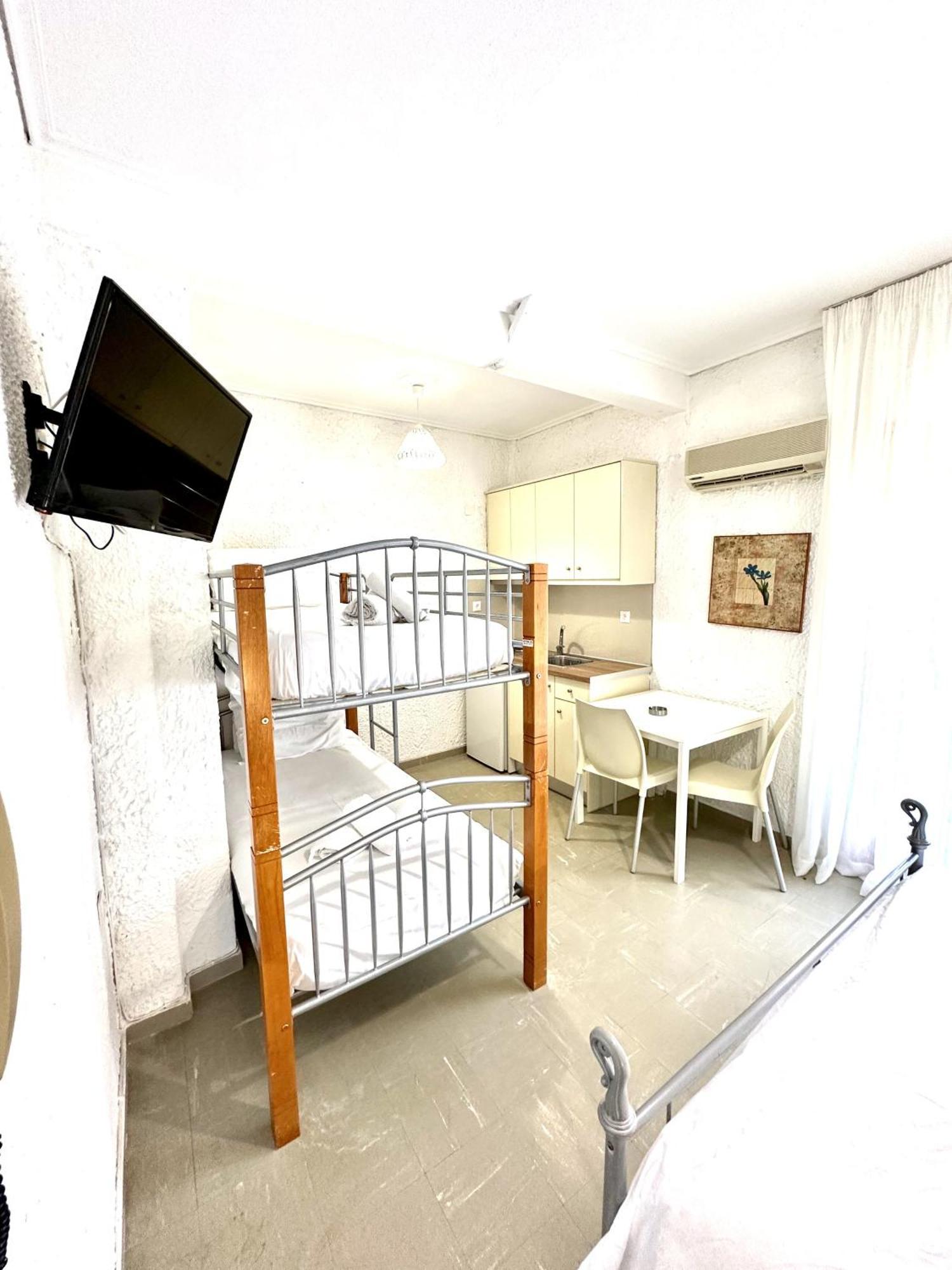 Katerina Apartments Néos Pírgos Kamer foto