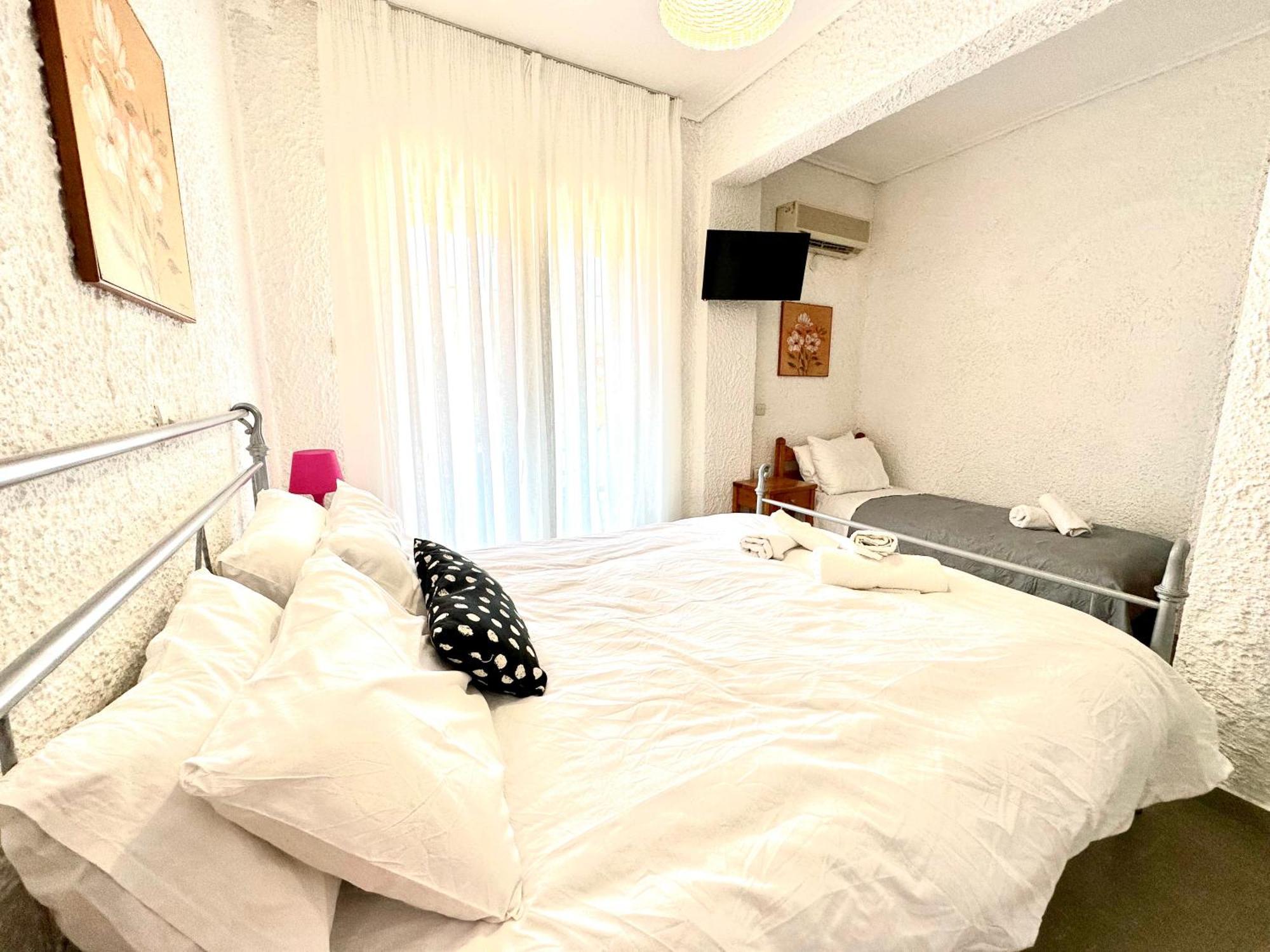 Katerina Apartments Néos Pírgos Kamer foto