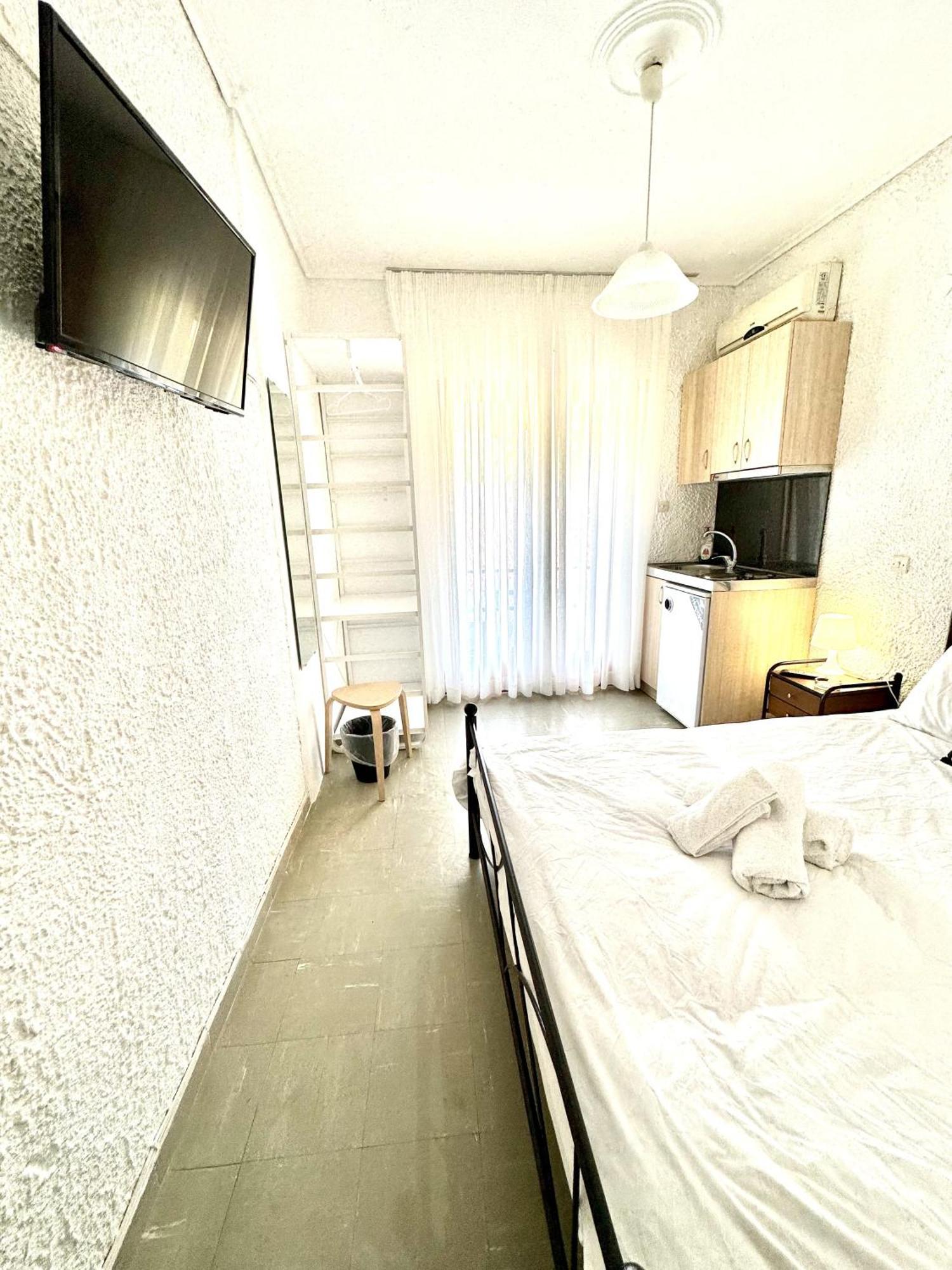 Katerina Apartments Néos Pírgos Kamer foto