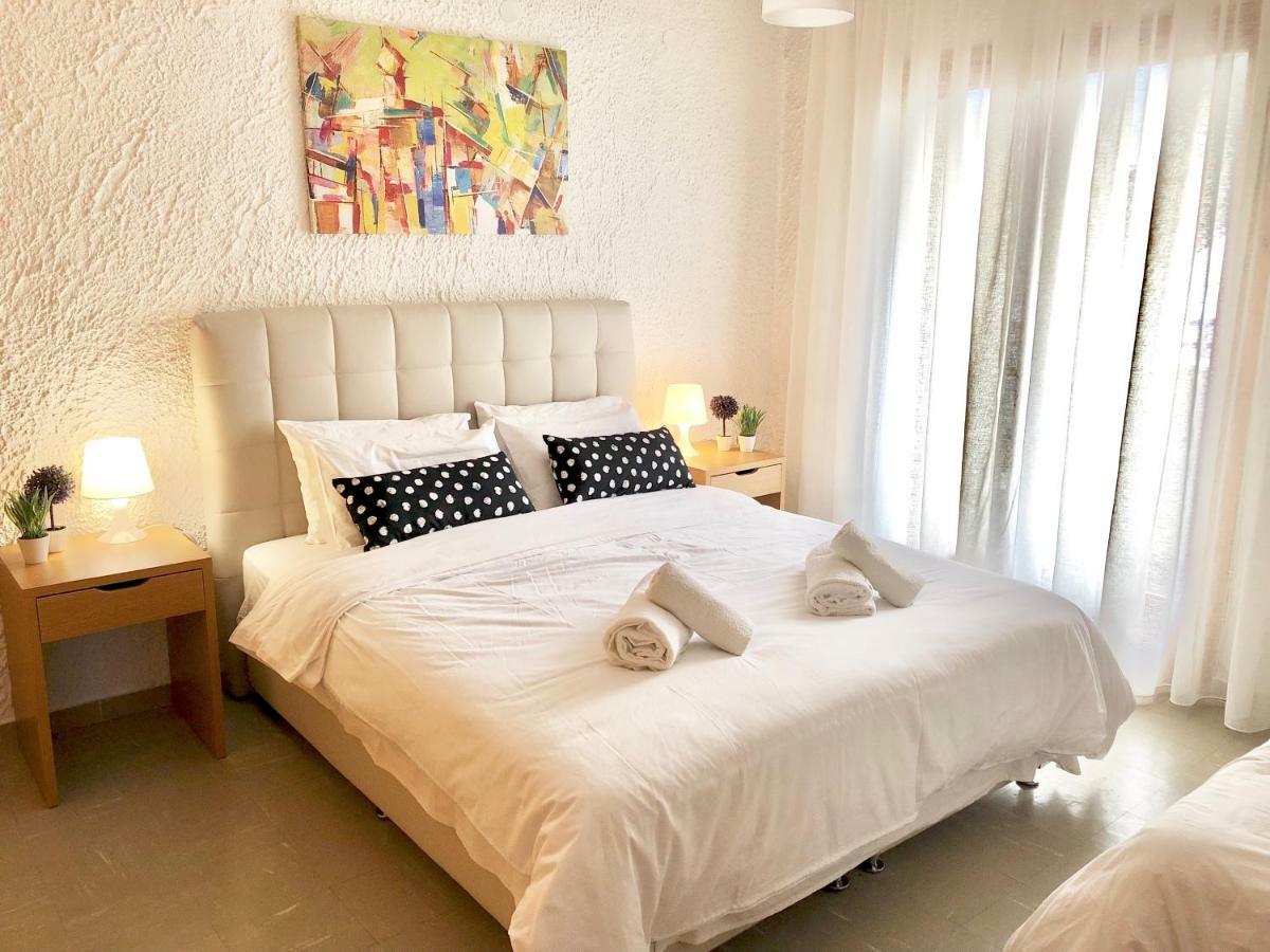 Katerina Apartments Néos Pírgos Kamer foto